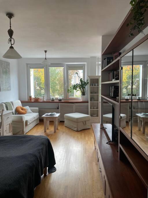 Apartament Cozy, Bright, Comfy Studio Next To The Old Town. Warszawa Zewnętrze zdjęcie